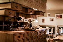 Lavender Place (D12), Retail #553856301